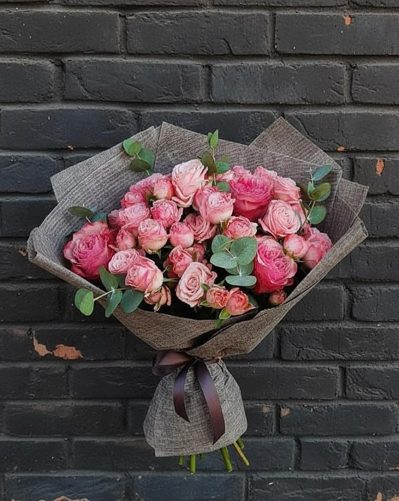 Букет цветов из: Розы в Индустриальный Краснодар