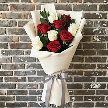 Букет цветов из:  Розы в Индустриальный Краснодар