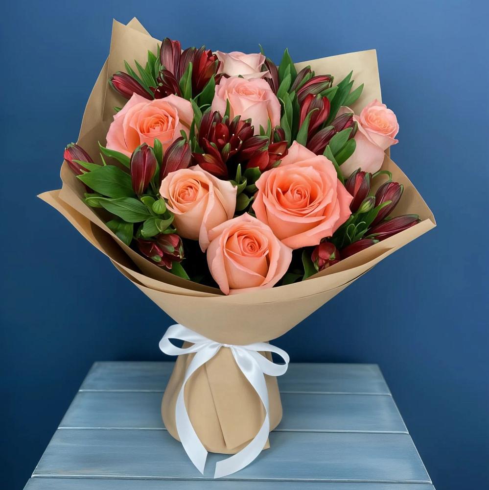 Букет цветов из: Розы и Альстромерии в Индустриальный Краснодар