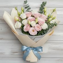 Букет цветов из:  Лизиантусы в Индустриальный Краснодар