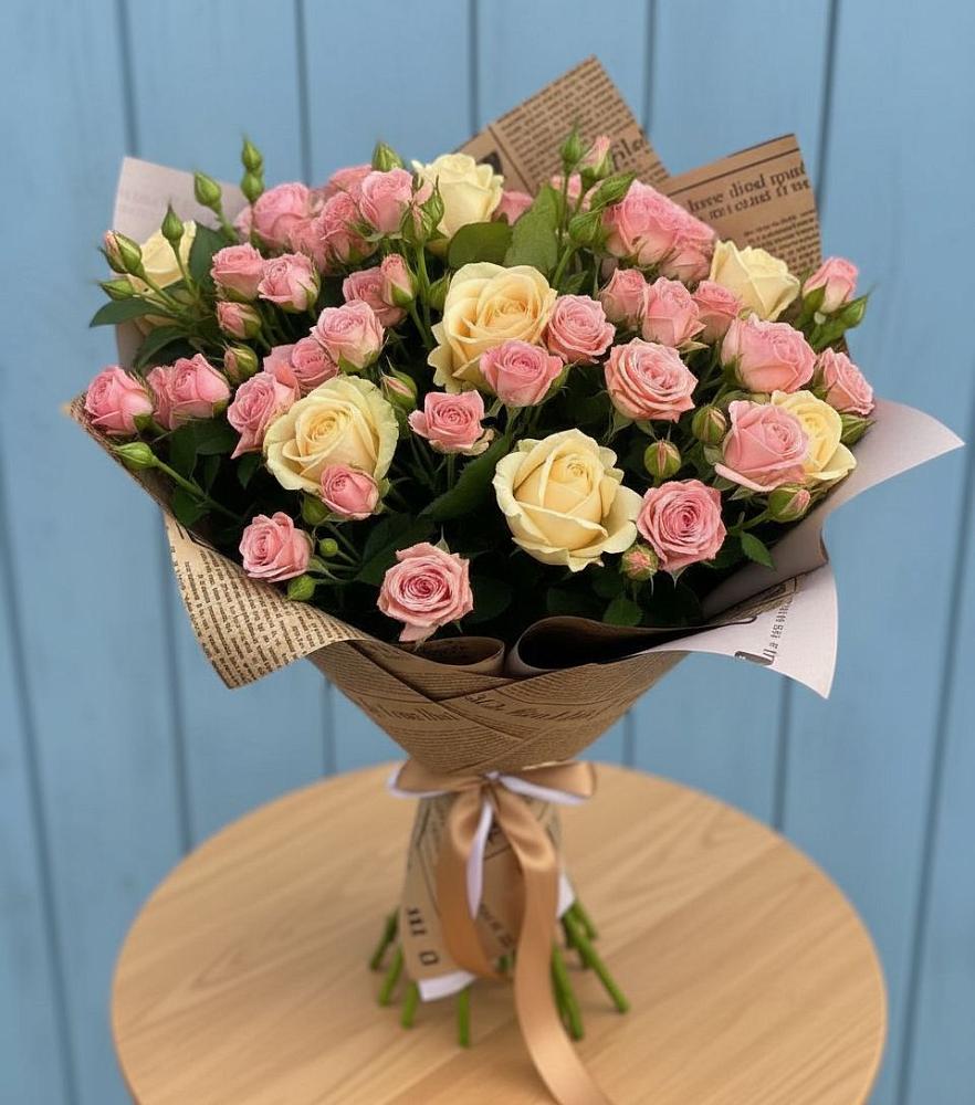 Букет цветов из: Розы в Индустриальный Краснодар