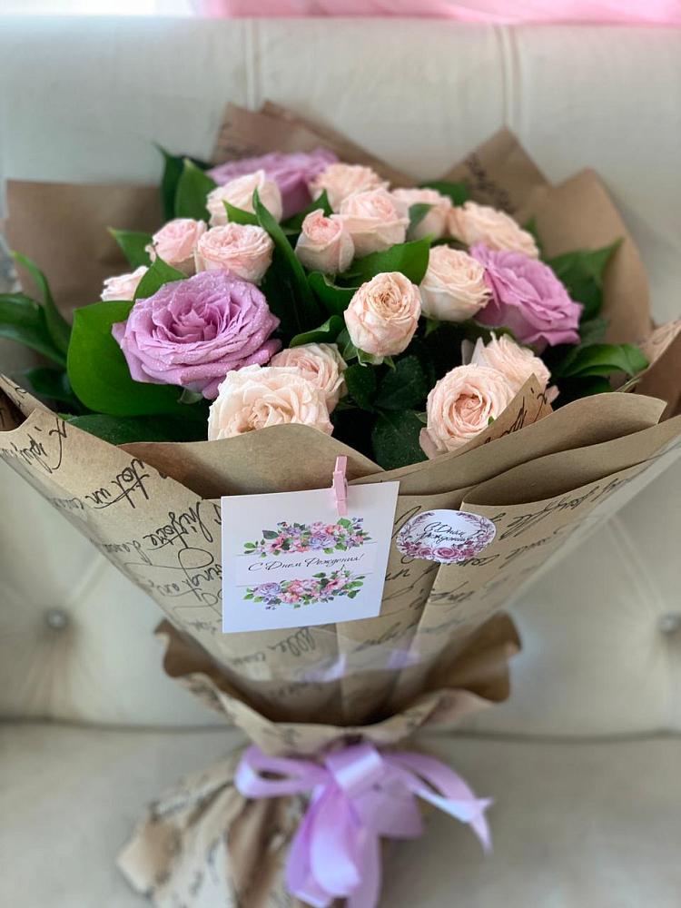 Букет цветов из: Розы в Индустриальный Краснодар