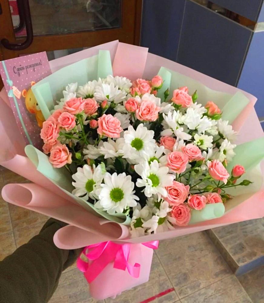 Букет цветов из: Розы и Хризантемы в Индустриальный Краснодар