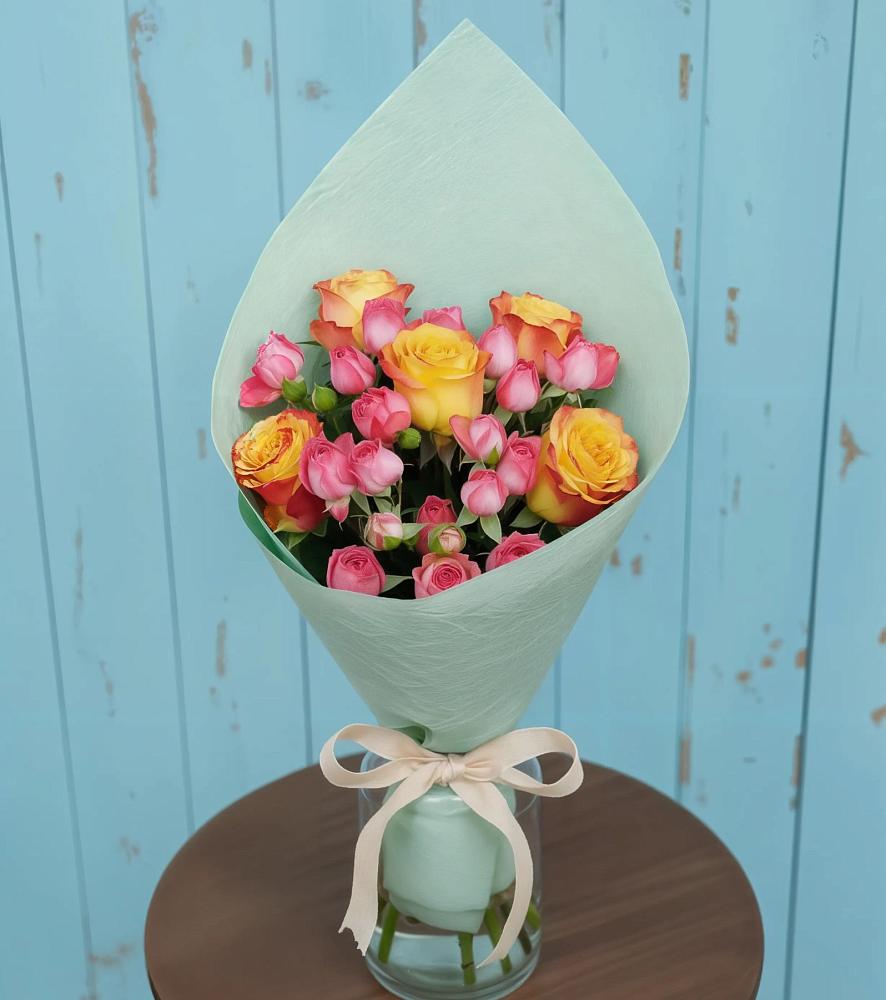 Букет цветов из: Розы в Индустриальный Краснодар