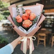 Букет цветов из:  Розы в Индустриальный Краснодар