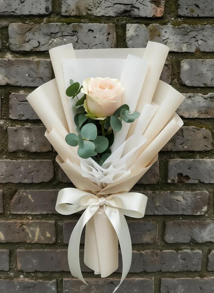 Букет цветов из: Розы в Индустриальный Краснодар