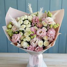 Букет цветов из:  Альстромерии и Розы в Индустриальный Краснодар