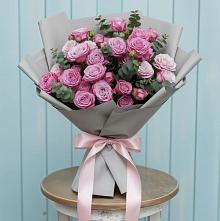 Букет цветов из:  Розы в Индустриальный Краснодар